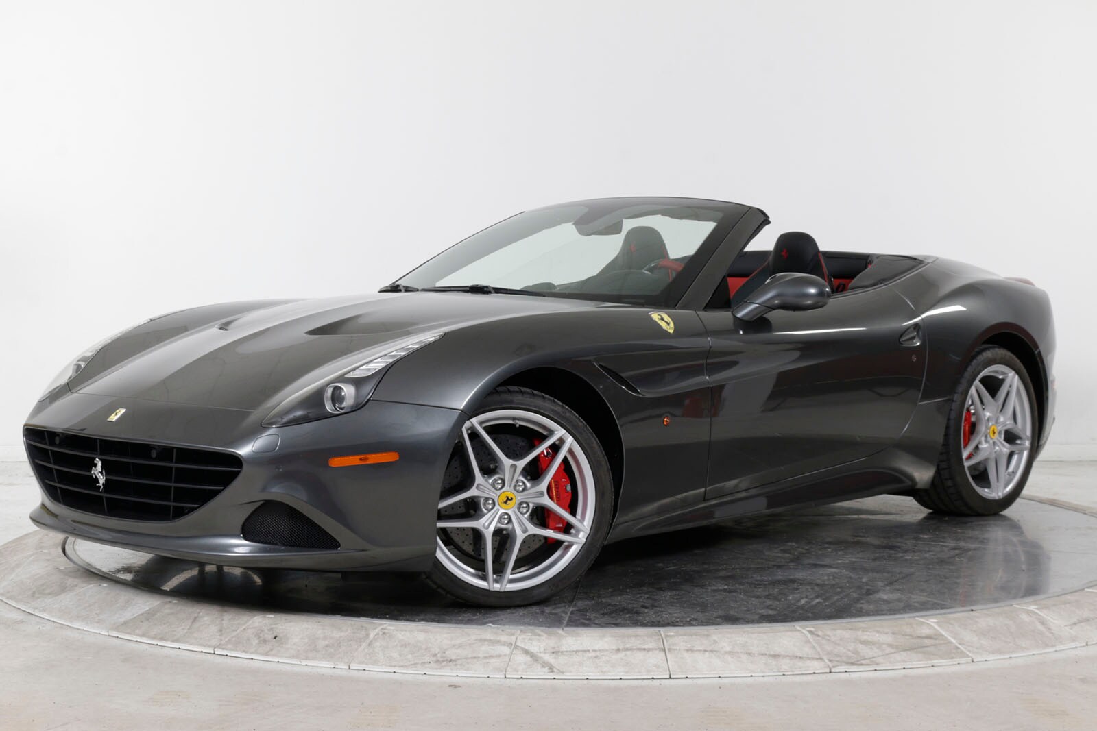 2015 FERRARI CALIFORNIA T